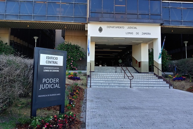 En este momento estás viendo Condenaron a 14 años a un hombre por intentar matar a su pareja pese a que la víctima lo defiende