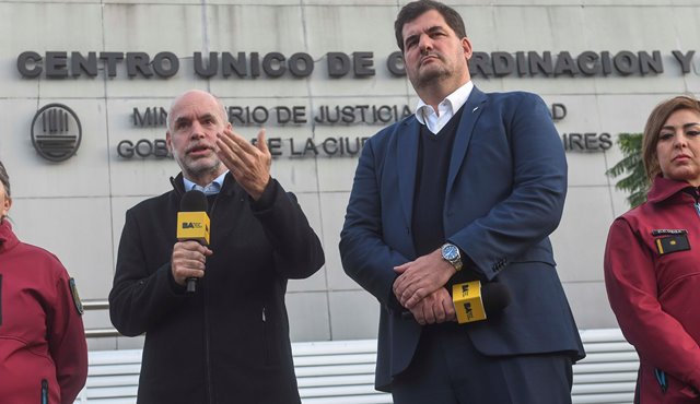 En este momento estás viendo Larreta presentó las Taser en CABA y propuso extenderlas a todo el país
