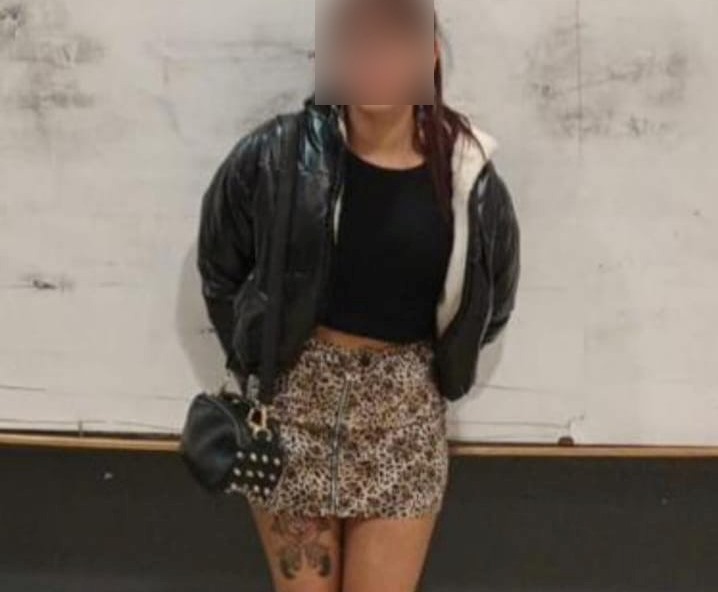 En este momento estás viendo Por un tatuaje de cangrejo, apresan a una «viuda negra» en Chacarita