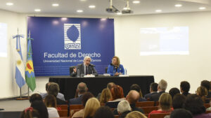 Lee más sobre el artículo Conte Grand llamó a defensores y fiscal a ser “corresponsales de noticias” en cada departamental