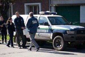 Lee más sobre el artículo Bernal: Mujer policía mató a un ladrón que intentó asaltarla