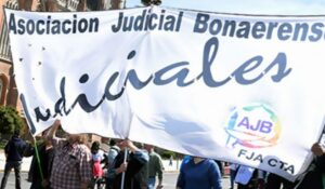 Lee más sobre el artículo Judiciales bonaerenses pidieron la reapertura de la paritaria salarial