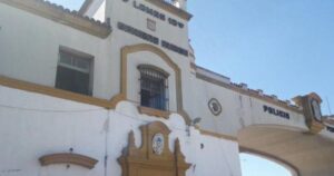 Lee más sobre el artículo Denuncian a policías por exigir coima para entregar el cadáver de una joven en Ingeniero Budge