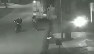 Lee más sobre el artículo Sin piedad: Asaltaron a dos maestras, en la calle, en Caraza