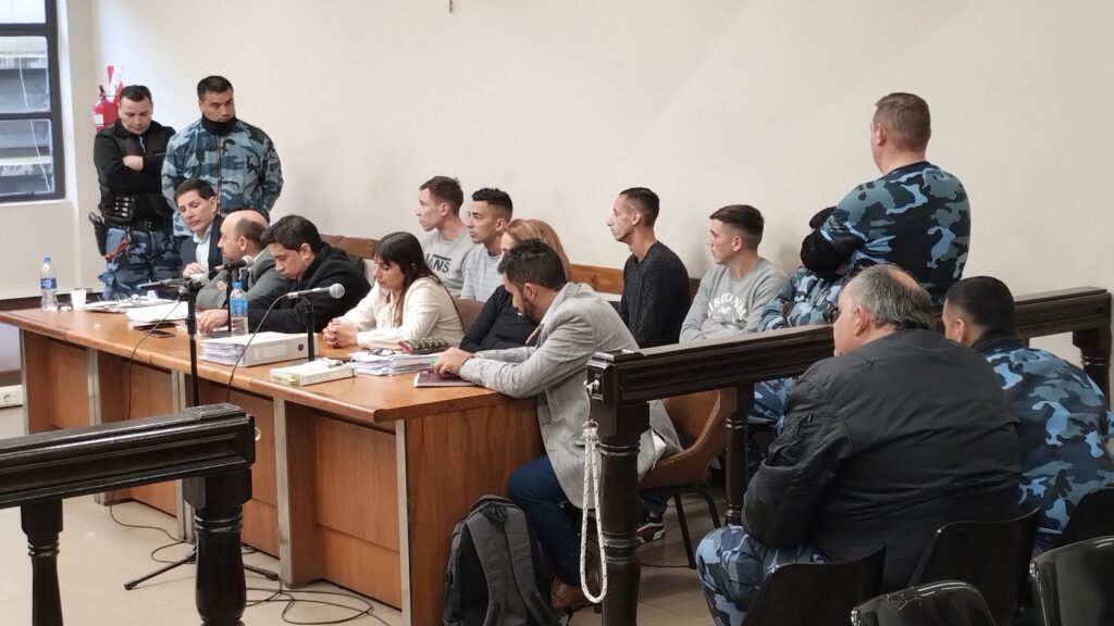 Lee más sobre el artículo Piden perpetua para los acusados de matar a golpes a una docente en Berazategui