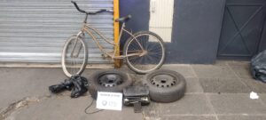Lee más sobre el artículo Detienen a un robarruedas en Villa Pueyrredón