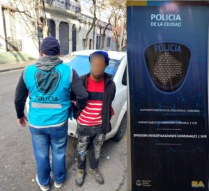 Lee más sobre el artículo Ponen a resguardo a niña de 13 años y detienen a un hombre de 32 por amenazas