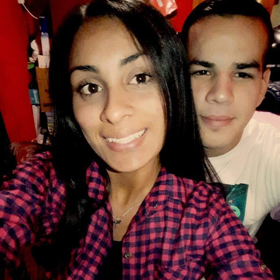 En este momento estás viendo Castelar: Hallan muerta a una pareja de policías e investigan si se trató de un femicidio seguido de suicidio