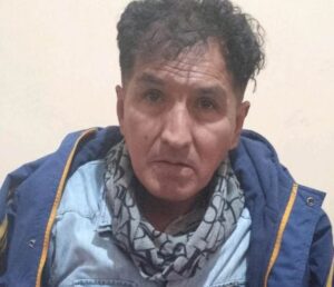 Lee más sobre el artículo Detienen en Bolivia a Franklin Escobar, el taxista prófugo desde 2015 por el abuso de una joven