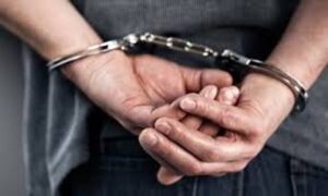 Lee más sobre el artículo Capturan a un prófugo por el crimen a balazos de un hombre en disputa narco en La Boca