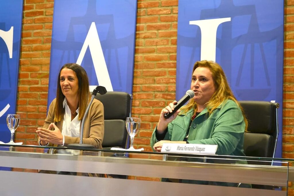 Lee más sobre el artículo Lomas Comenzó la formación para Abogados y Abogadas en Derechos de los Niños, Niñas y Adolescentes