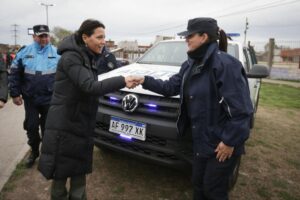Lee más sobre el artículo Mayra Mendoza supervisó un operativo policial y destacó su política de seguridad en Quilmes