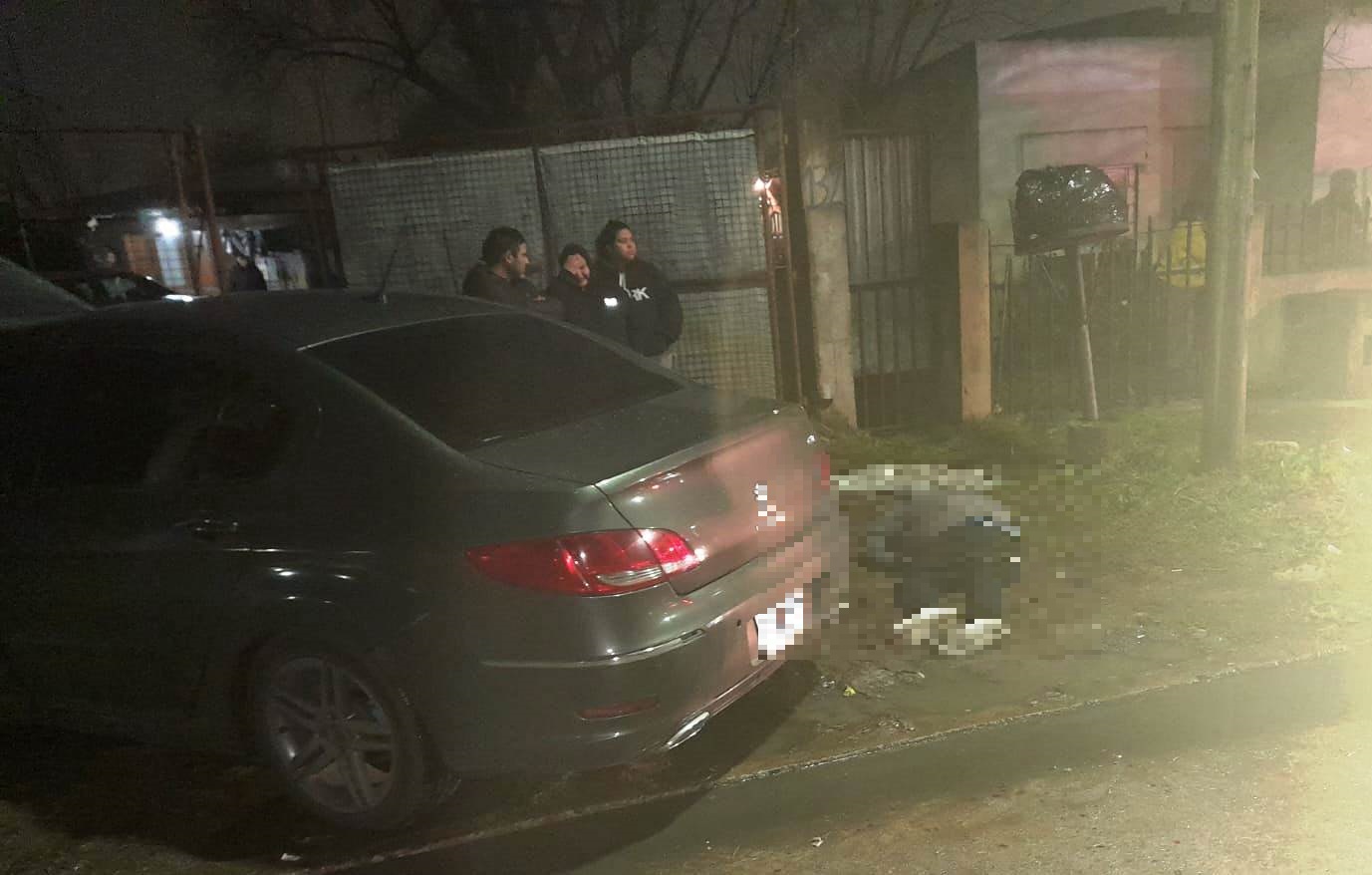 En este momento estás viendo Mujer policía mató a un ladrón que intentó robarle el auto en Lomas