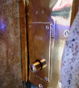 Lee más sobre el artículo Caballito: cuatro detenidos por intentar ingresar a departamentos a robar