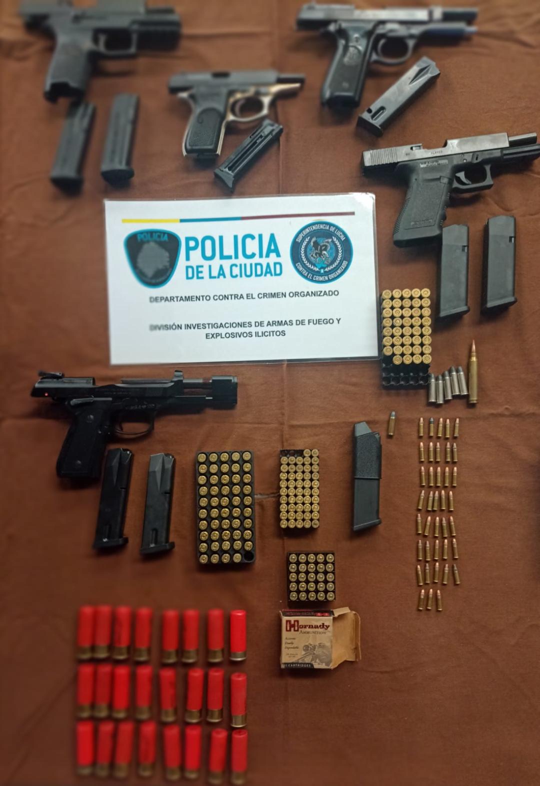 En este momento estás viendo Investigaban una causa por amenazas y secuestraron un arsenal ilegal en San Martín