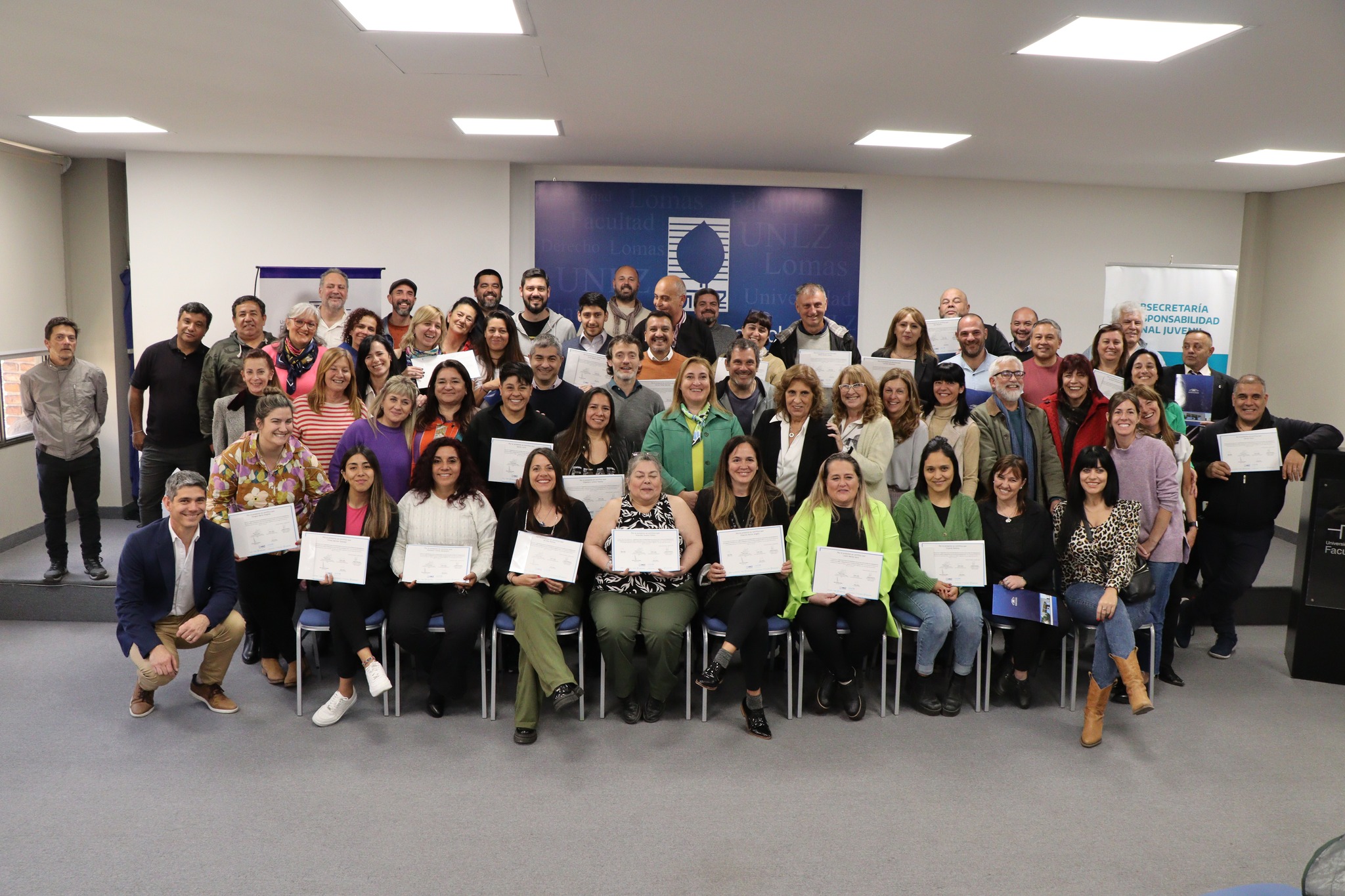 En este momento estás viendo Capacitaron a trabajadores del Fuero Penal Juvenil, en la Facultad de Derecho de Lomas