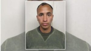 Lee más sobre el artículo Ofrecen $5 millones de recompensa para localizar al narcosicario que escapó de Devoto