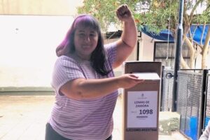 Lee más sobre el artículo Votó Paula Canalis, candidata a intendenta de Lomas por el Frente de Izquierda