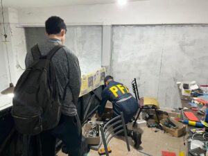 Lee más sobre el artículo Apresan a tres acusados por amenazas a Casa de Gobierno, estaciones de trenes y funcionarios