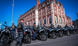 Lee más sobre el artículo Unos 22 mil efectivos participarán del Operativo Sol a Sol de verano en la provincia de Buenos Aires