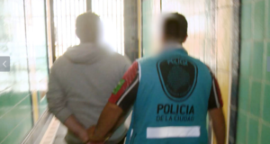 Lee más sobre el artículo Cayó un proxeneta en Monserrat: convocaba a menores a castings sexuales y vendía material por Internet