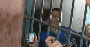 Lee más sobre el artículo Polémica abierta: ¿Es posible prohibir el uso de celulares en cárceles bonaerenses?