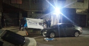 Lee más sobre el artículo Asesinan de un tiro en el pecho a un ciudadano ucraniano en la puerta de su casa en Escalada