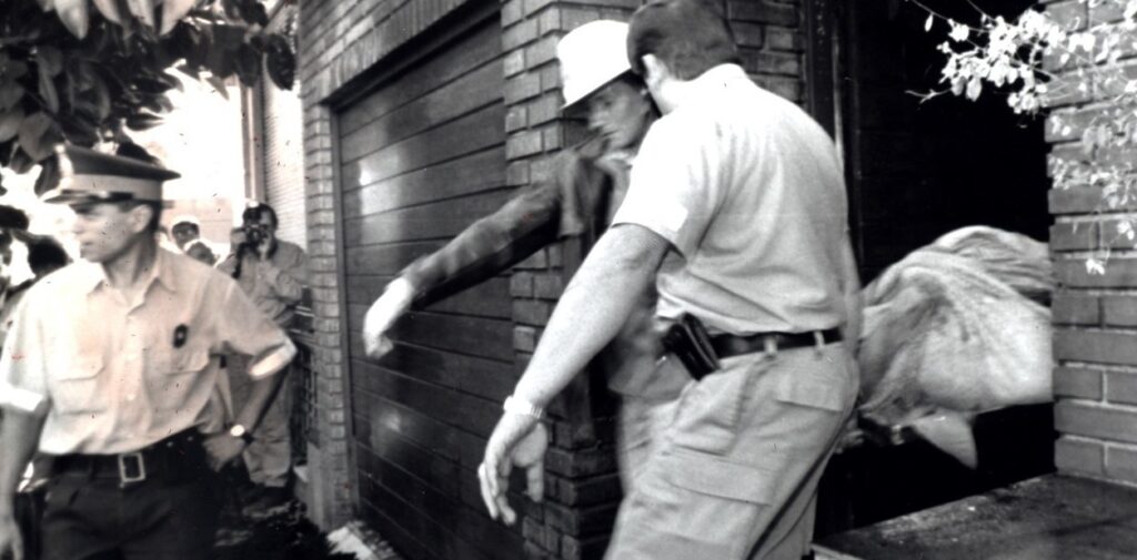 Lee más sobre el artículo A 30 años de la «Masacre de Flores»: Un familia calcina por un incendio intencional