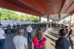Lee más sobre el artículo Julián Álvarez anunció el aumento salarial del 95% para trabajadores de Seguridad Ciudadana
