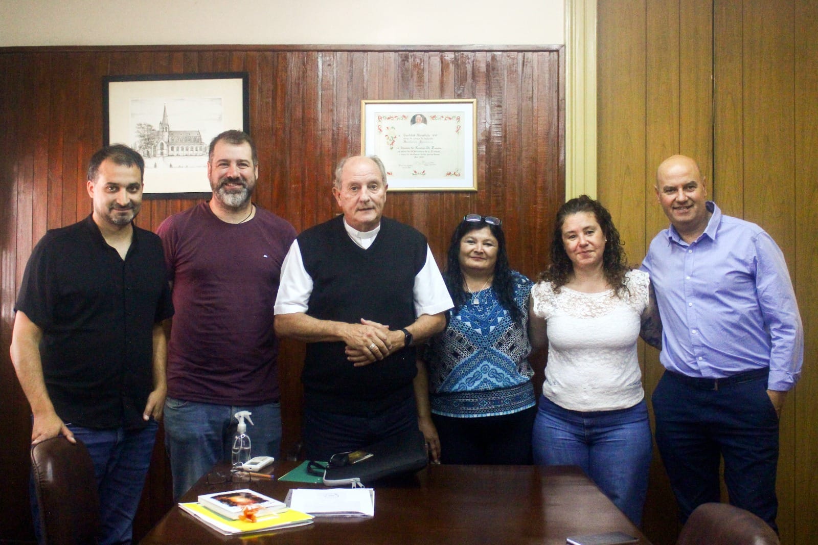 En este momento estás viendo La AJB se reunió con el obispo Lugones y alertaron sobre la grave situación social