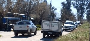 Lee más sobre el artículo Apuñalaron a tres policías que quisieron identificar a sospechosos que desguazaban un auto en Merlo
