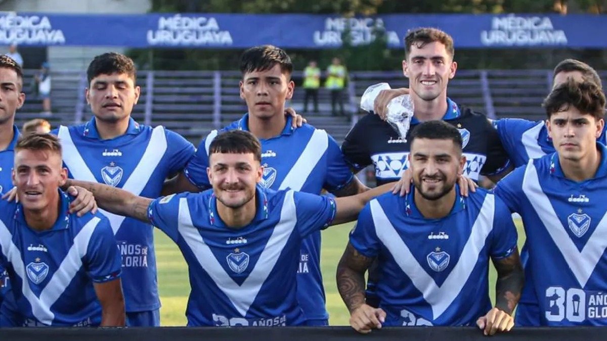 En este momento estás viendo Denunciaron a 4 jugadores de la primera de Vélez por abuso sexual: quiénes son
