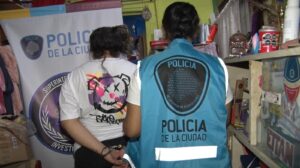 Lee más sobre el artículo Desarticularon red narco y secuestraron marihuana, cocaína y pasta base en el barrio Zavaleta