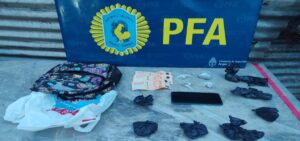 Lee más sobre el artículo Desarticulan una banda de narcomenudeo que operaba en Longchamps y Avellaneda