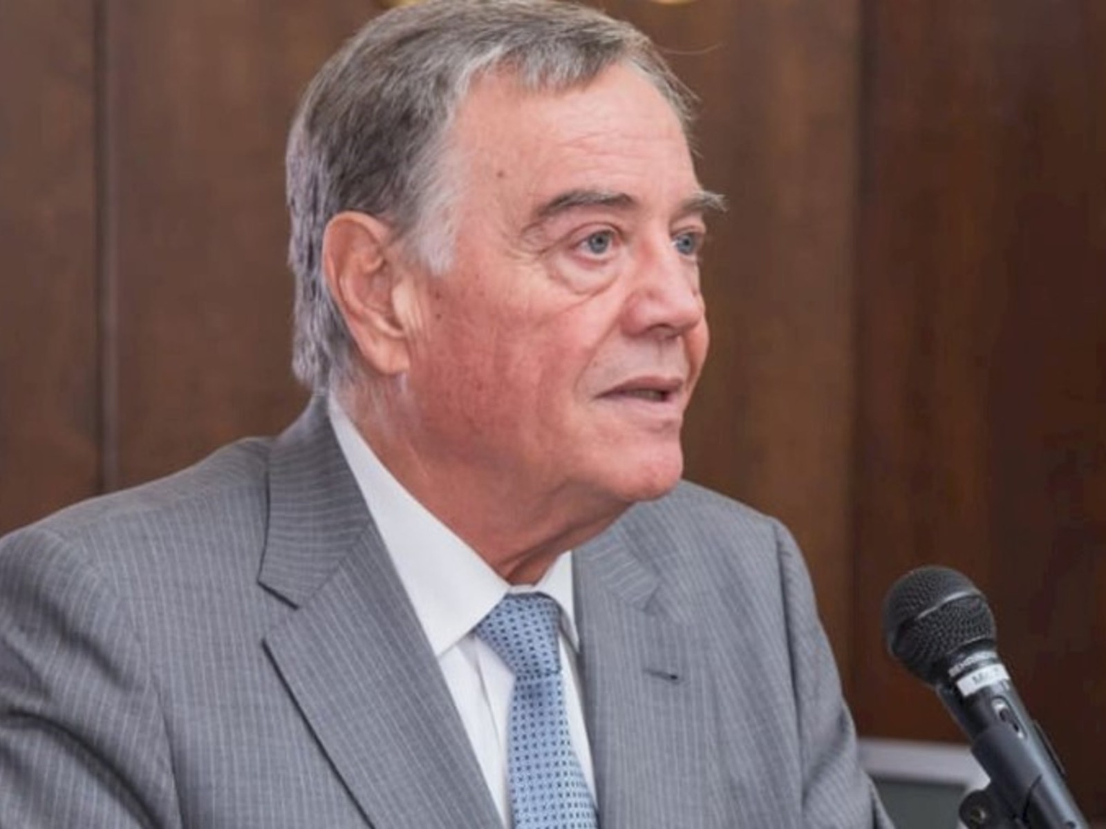 En este momento estás viendo Corte bonaerense: renunció el ministro Luis Genoud