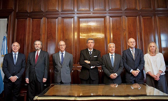Lee más sobre el artículo La Suprema Corte bonaerense y la Corte de Nación firmaron acuerdos de cooperación