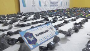 Lee más sobre el artículo Cayó una banda narco que operaba en La Matanza: 12 detenidos y cocaína secuestrada