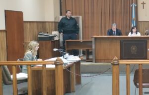 Lee más sobre el artículo Quilmes: Piden 20 años de prisión para un hombre acusado de violar a sus hijas