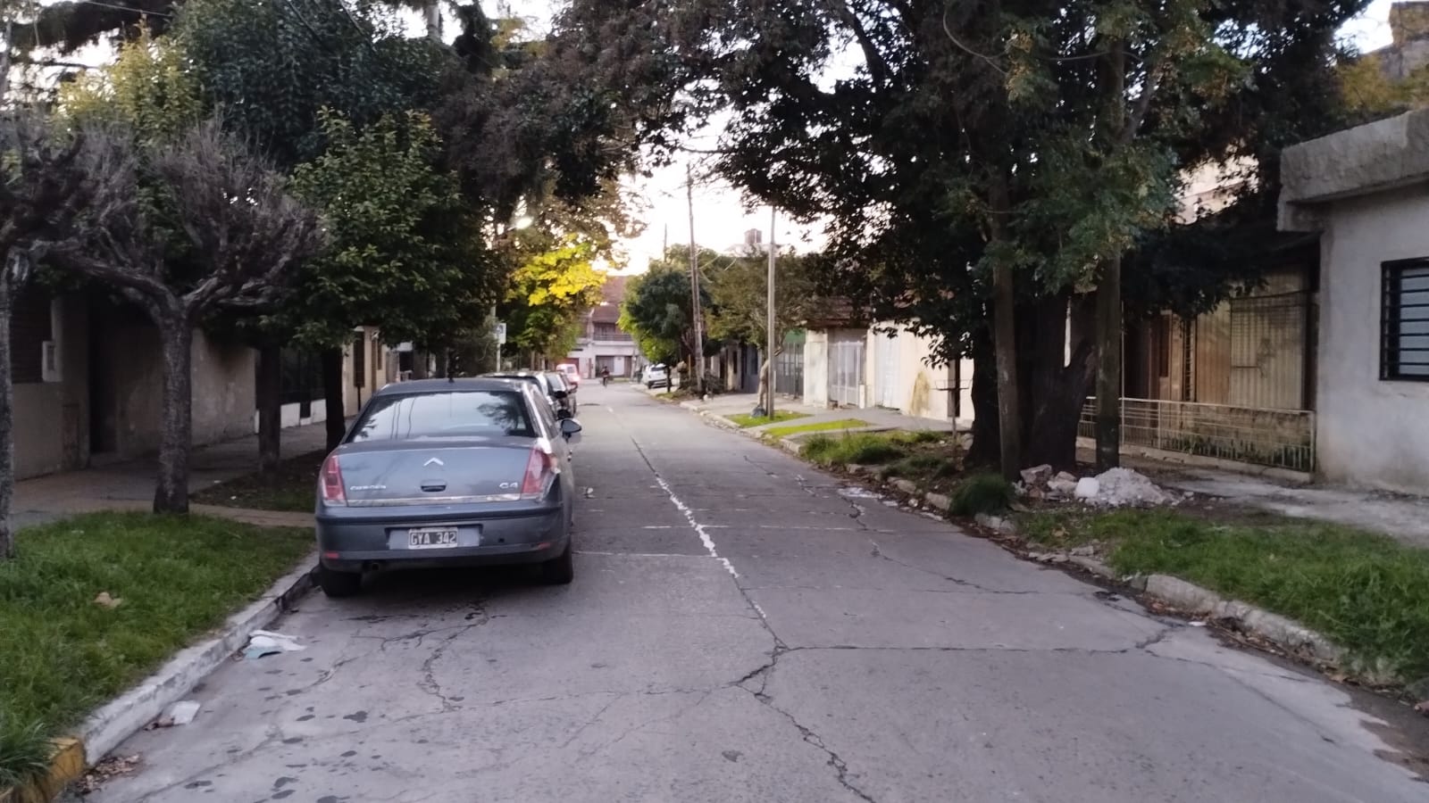 En este momento estás viendo Bernal Oeste: Golpearon y asaltaron a una pareja de ancianos