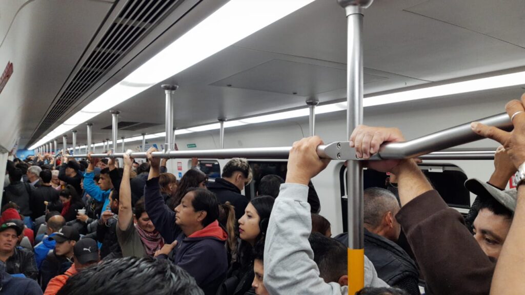 Lee más sobre el artículo Los abusos en el transporte público del AMBA aumentaron un 40% en lo que va de 2024