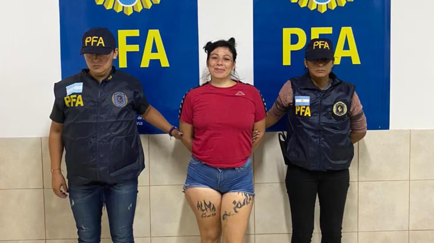 En este momento estás viendo Provincia: Condenaron a “La Barby”, líder de una red de trata que explotó a una adolescente