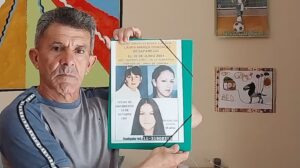 Lee más sobre el artículo Carlos, el lomense que busca a su hija en soledad desde hace 20 años