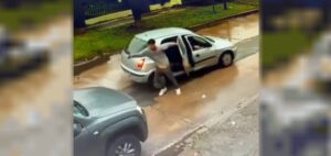 Lee más sobre el artículo Lomas: Intentaron robarle, se resistió y baleó a unos de los ladrones