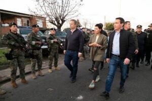 Lee más sobre el artículo Cascallares, Watson y Mayra Mendoza supervisaron un operativo policial conjunto