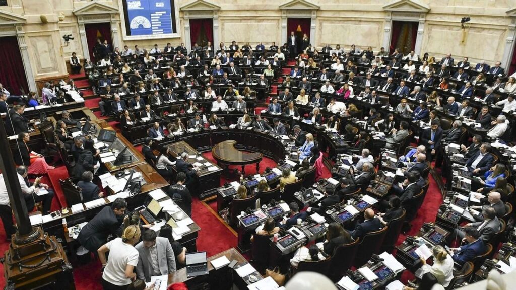 Lee más sobre el artículo Diputados busca aprobar la ley contra el crimen organizado, con el respaldo de oficialistas y dialoguistas