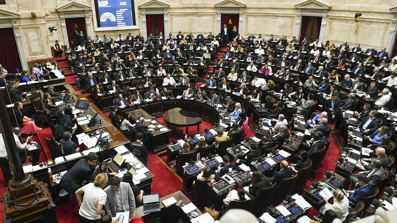 En este momento estás viendo Diputados busca aprobar la ley contra el crimen organizado, con el respaldo de oficialistas y dialoguistas