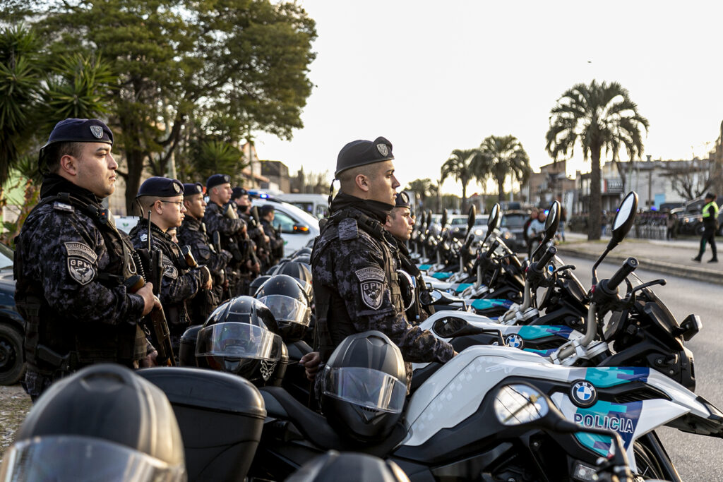 Lee más sobre el artículo Lanzaron en Brown la convocatoria 2025 para sumarse a la Policía Bonaerense