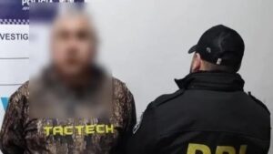 Lee más sobre el artículo Remisero mató a ladrón de 15 años que intentó asaltarlo en Lanús
