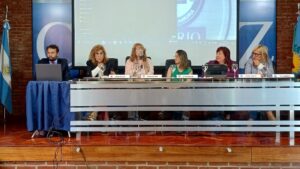 Lee más sobre el artículo Políticas públicas y gestión de la Justicia, ejes de un encuentro en Lomas