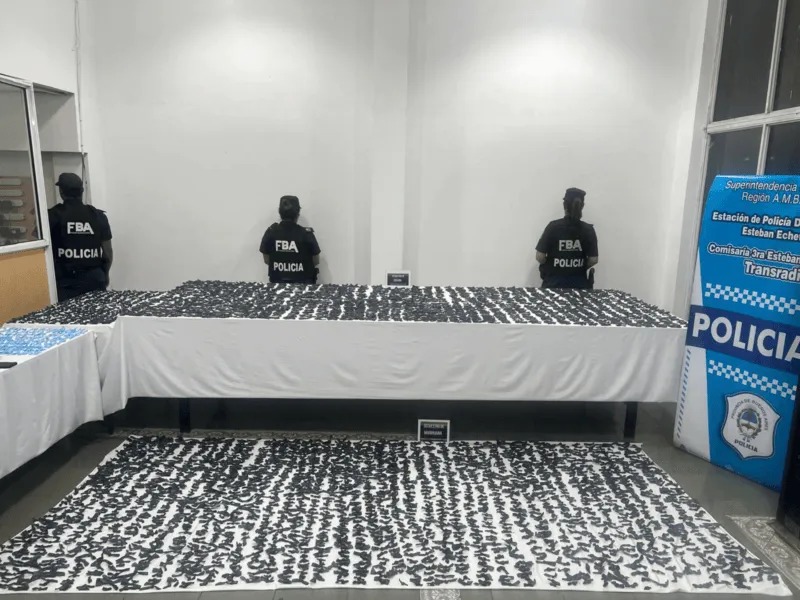 En este momento estás viendo Transradio: Desbaratan poderosa banda narco que tenía droga por 35 millones de pesos